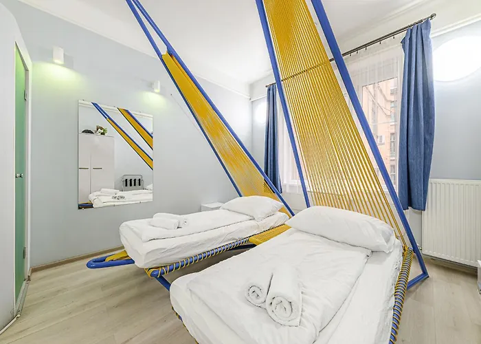 The Other Side - Spacious 3br With Jacuzzi And Private Sauna Apartment