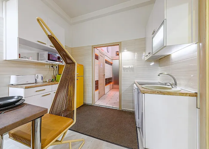 The Other Side - Spacious 3br With Jacuzzi And Private Sauna Apartament