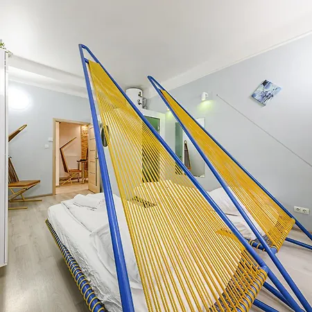 The Other Side - Spacious 3br With Jacuzzi And Private Sauna * Budapest