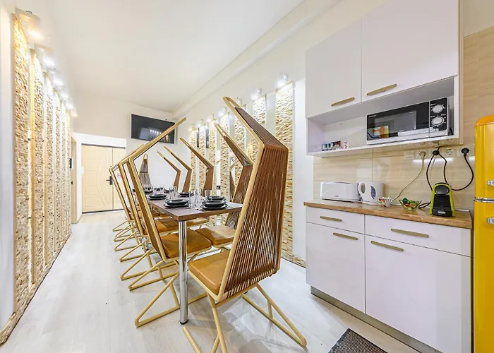 The Other Side - Spacious 3br With Jacuzzi And Private Sauna בודפשט