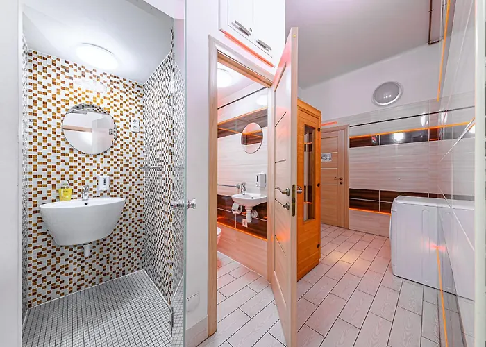 דירה The Other Side - Spacious 3br With Jacuzzi And Private Sauna בודפשט