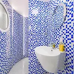 The Other Side - Spacious 3br With Jacuzzi And Private Sauna Apartament *