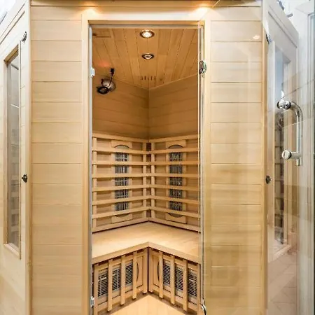 아파트 The Other Side - Spacious 3br With Jacuzzi And Private Sauna