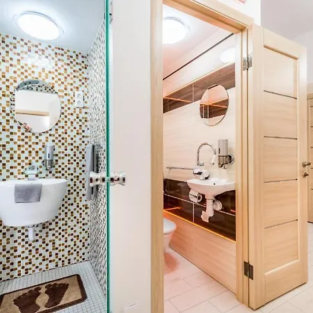 The Other Side - Spacious 3Br With Jacuzzi And Private Sauna Apartment