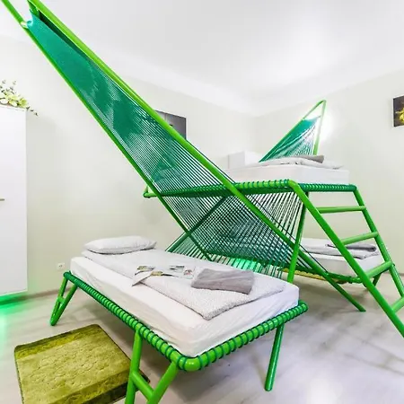 아파트 The Other Side - Spacious 3br With Jacuzzi And Private Sauna 부다페스트